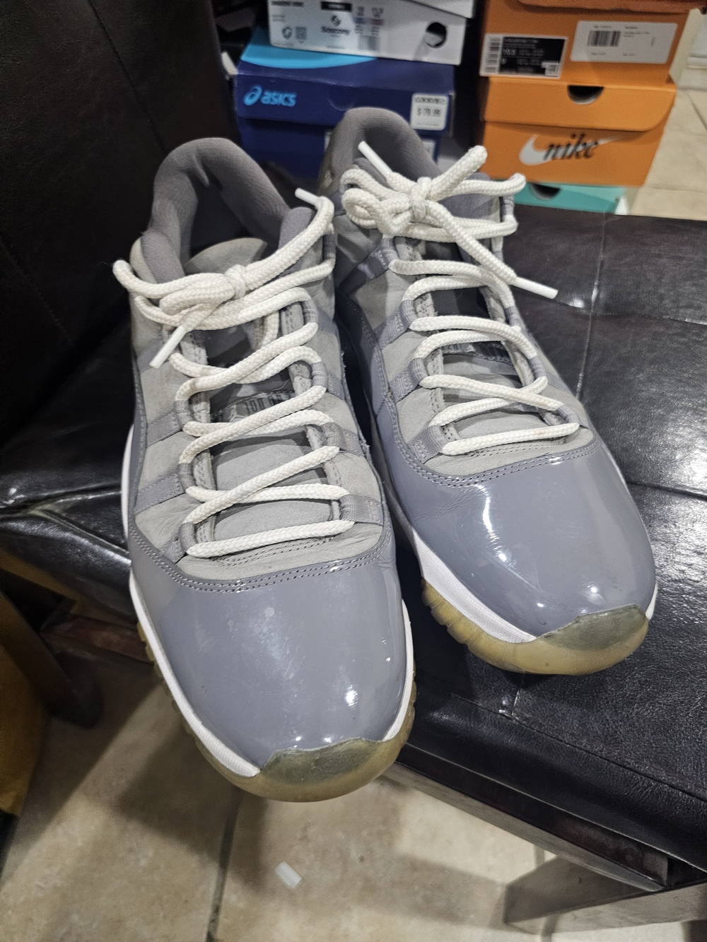 Men's Gray Low-Top Athletic Sneakers - Casual Comfort